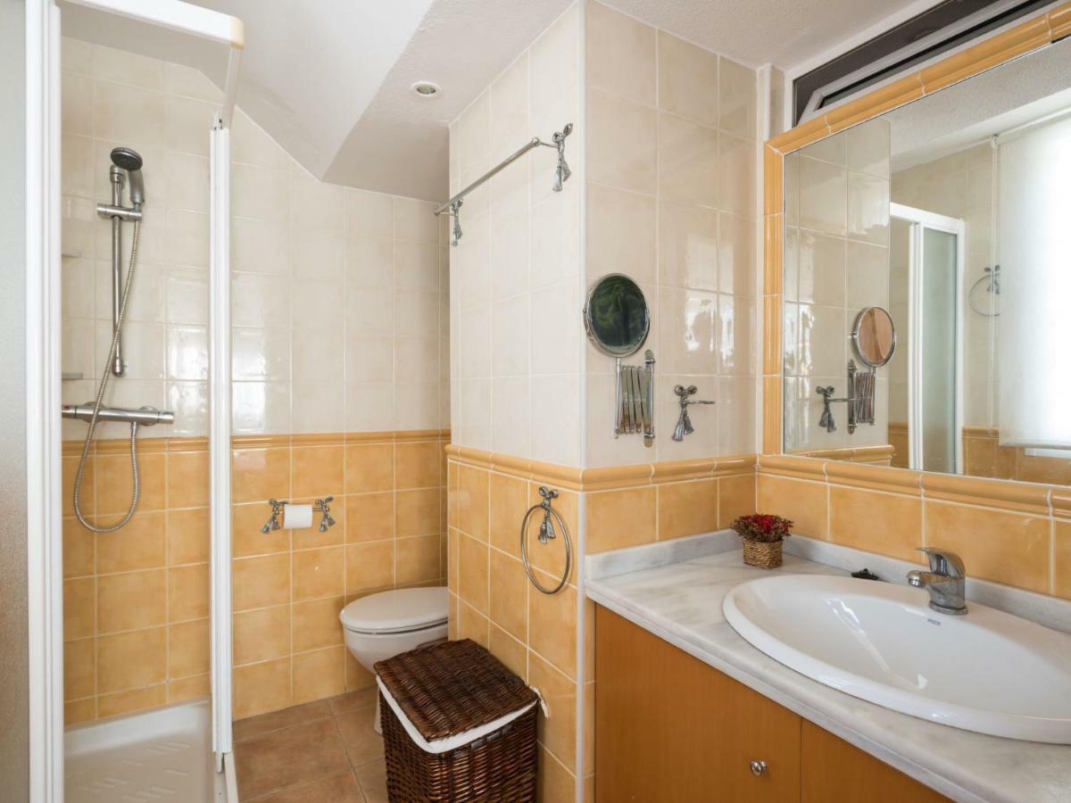 Eurosol-2 By Interhome Appartement Torremolinos
